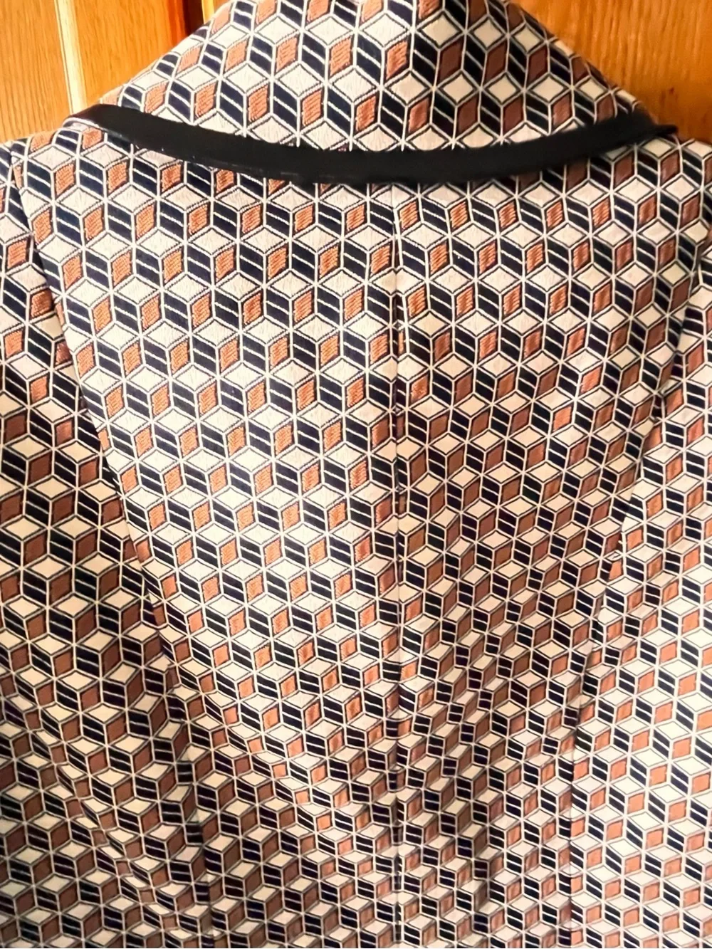 Elie Tahari Geometric Print Blazer in Tan, Black & White